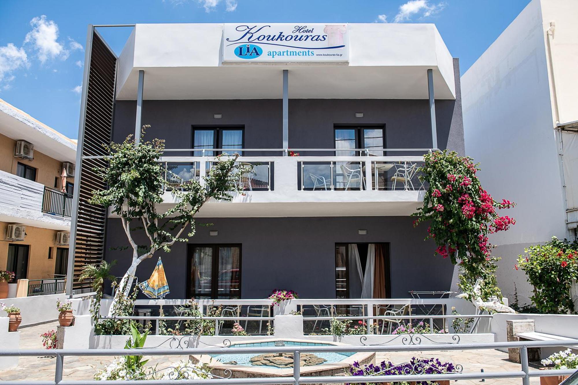 Lia Beachfront Apartments Stalós Eksteriør billede
